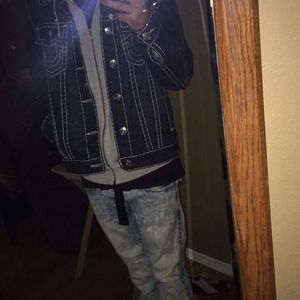 Meet your Posher, Jake